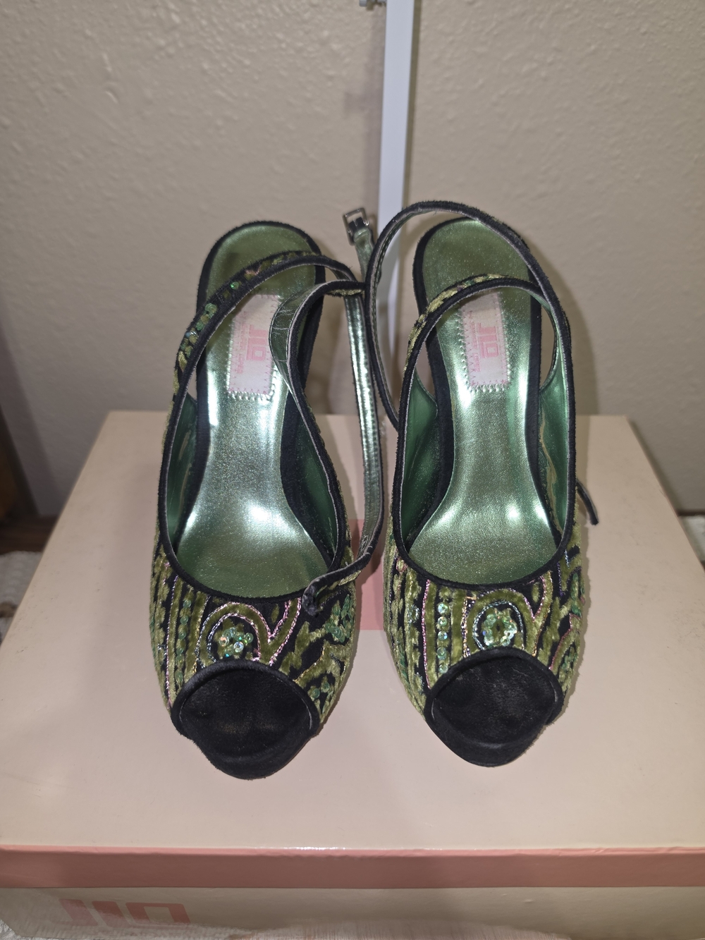 Vintage JLO by Jennifer Lopez Paisley Sequin Heels Green Velvet Y2K